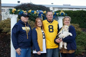 Shalee and Scott with his parents